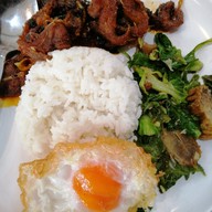 เฮียหงีข้าวราดแกงสันติธรรม Hiangee rice with curry, Santitham สันติธรรม