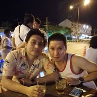 เคลิ้ม Pub & Restaurant หัวหิน
