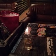 เคลิ้ม Pub & Restaurant หัวหิน