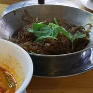 ร้านข้าวต้มลุงยอยปูไข่ดอง สาขาพันท้ายนรสิงห์