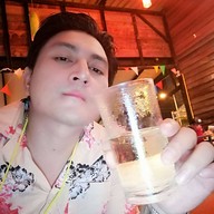 เคลิ้ม Pub & Restaurant หัวหิน