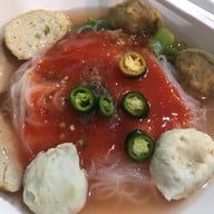 เมนูของร้าน ยู้ ลูกชิ้นปลาเยาวราช Magic Food Park สนามบินดอนเมือง