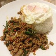 เมนูของร้าน ครัวคุณกล้า กินเส้นในซอย by คุณกล้า