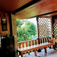 บ้านชายเขา โฮมสเตย์