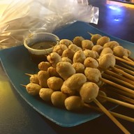 เมนูของร้าน ลูกชิ้นช้างเผือก