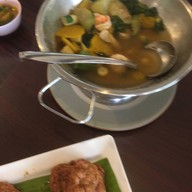 ร้านกิ่งไผ่ ใบตอง