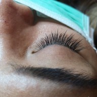 Blanc Eyelash & Eyebrow Salon เมอคิวรี่วิลล์