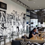 บรรยากาศ The Habita Cafe @dcondo
