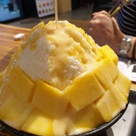 เมนูของร้าน Wake Up Icon Park