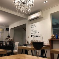 เมนูของร้าน Sanctuary Cafe & Restaurant ปากน้ำ ซอยการประปา