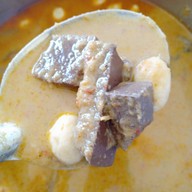 เมนูของร้าน ข้าวแกงอร่อยแม่บัวขาว ปั้ม ปตท คิงพาวเวอร์ศรีวารี 泰国本地餐厅