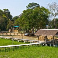 บรรยากาศ สะพานไม้ไผ่บ้านดอนยายแมะ