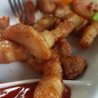 ร้านเอกเขนก เลียบทางรถไฟตลิ่งชัน