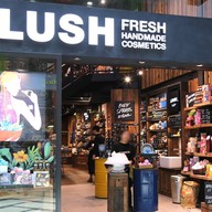 บรรยากาศ LUSH