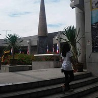 อนุสรณ์สถาน 14 ตุลา 16