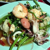 ยำจัดจ้าน