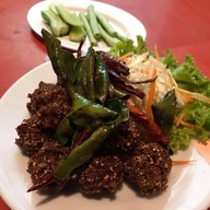 ทองบวก ก๋วยเตี๋ยวหมูซุปโบราณ-ส้มตำ-อาหารจานเดียว