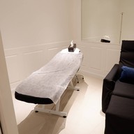 Q Wellness Salon โรงแรม รอยัล ออคิท เชอราตัน