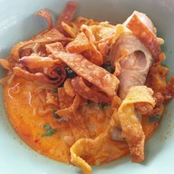 ก๋วยเตี๋ยวเรือ รังสิต ครอง9