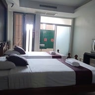 โรงแรมวราวรรณรีสอร์ท