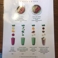 Tiny Cup Café ทองหล่อ