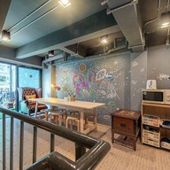 Sloth Hostel Don Mueang