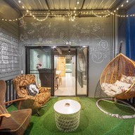 Sloth Hostel Don Mueang