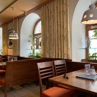 บรรยากาศ Cafe Derb