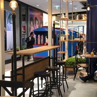 บรรยากาศ Breadtalk Central Marina