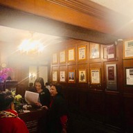 Peter Luger Great Neck Peter Luger Williamsburg