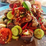 อีสานวินเทจ(ใต้ด่วนงามวงศ์วาน)