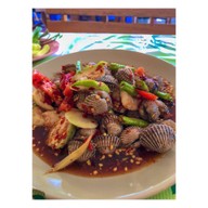 แซ๊บแซบส์ริมหนอง นครสวรรค์