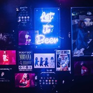 หน้าร้าน Let It Beer