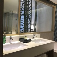 อมารี เกาะสมุย