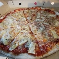 พิซซ่าต้นไม้