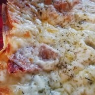 พิซซ่าต้นไม้