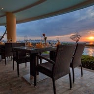 The Bay International Skewers Restaurant Dusit Thani Pattaya