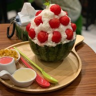 Onsen Ice Bingsu & Cafe
