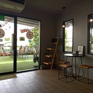 บรรยากาศ House of Joy