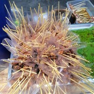 หมูปิ้งจิ๋ว สันติธรรม