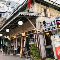 Uncle & Friends Rustic Cafe Oldtown