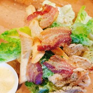 เมนูของร้าน The Iconic Cafe' & Restaurant