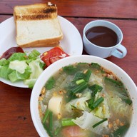 ภูฟ้าสวรรค์ รีสอร์ท