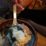 ข้าวหอม หมูทอด ใบกะเพรา วังหลัง