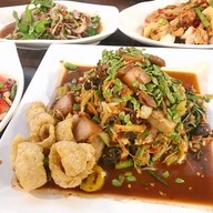 เมนูของร้าน ตะบันตำ ตำถาดบันลือโลก ปิ่นเกล้า