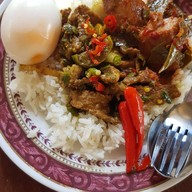 ข้าวแกงแสนตุ้ง จันทบุรี