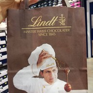 Lindt DFO Brisbane