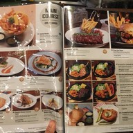 Breeze Café & Bar ริมทะเลสาบ เมืองทองธานี