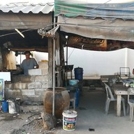 หน้าร้าน อาหารตามสั่งหน้า7-11 วัดเกตุ