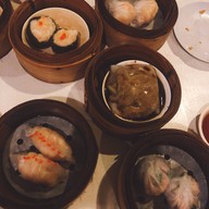 เมนูของร้าน กว้านสิ่วกี่ ตลาดน้อย